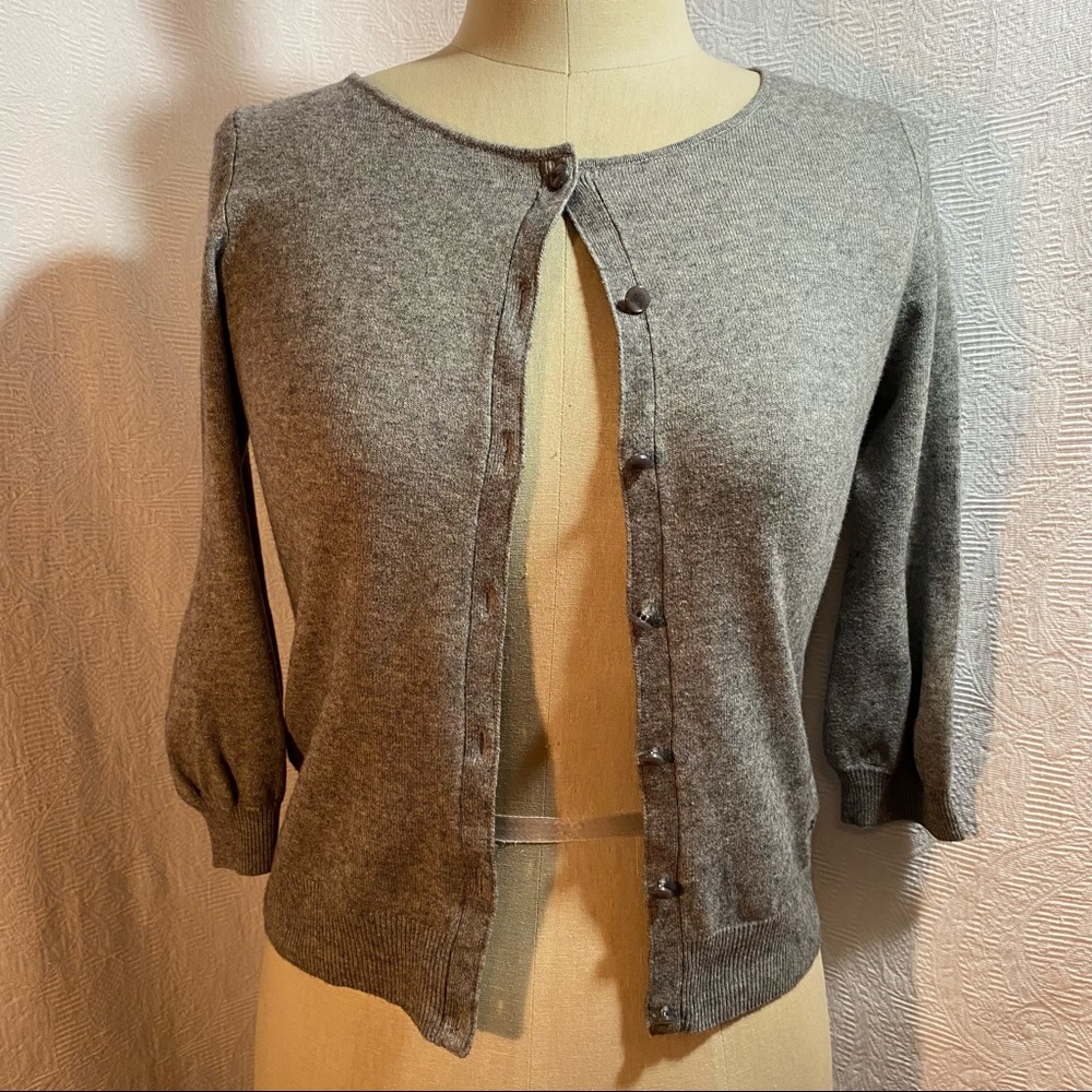 Burberry blue label XS/S  3/4 sleeve heather grey cardigan